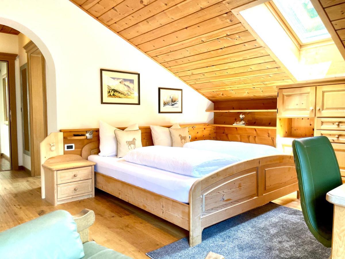 Chalet Bernardi Apartments Ortisei Extérieur photo
